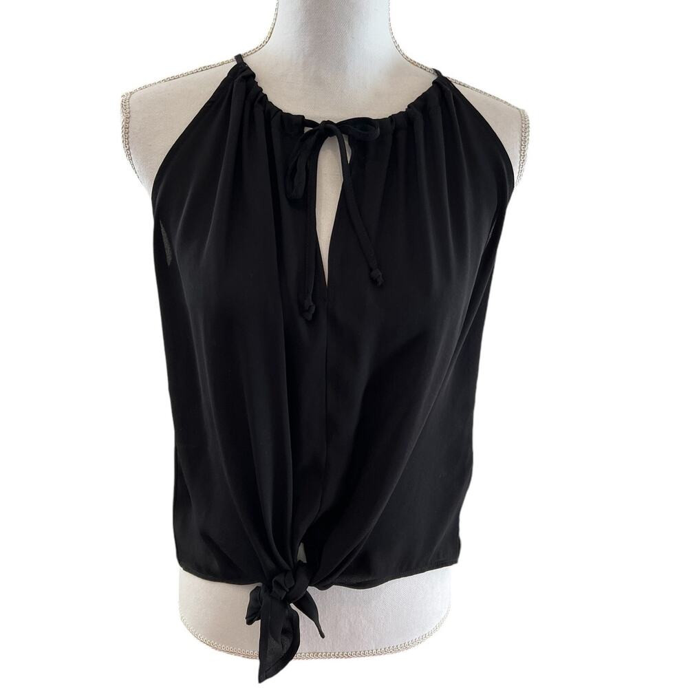 Boutique brand Veronica M chiffon tie front top black M